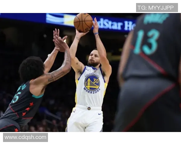 亚历山大31分雷霆击退勇士，库里空砍六连客首战失利